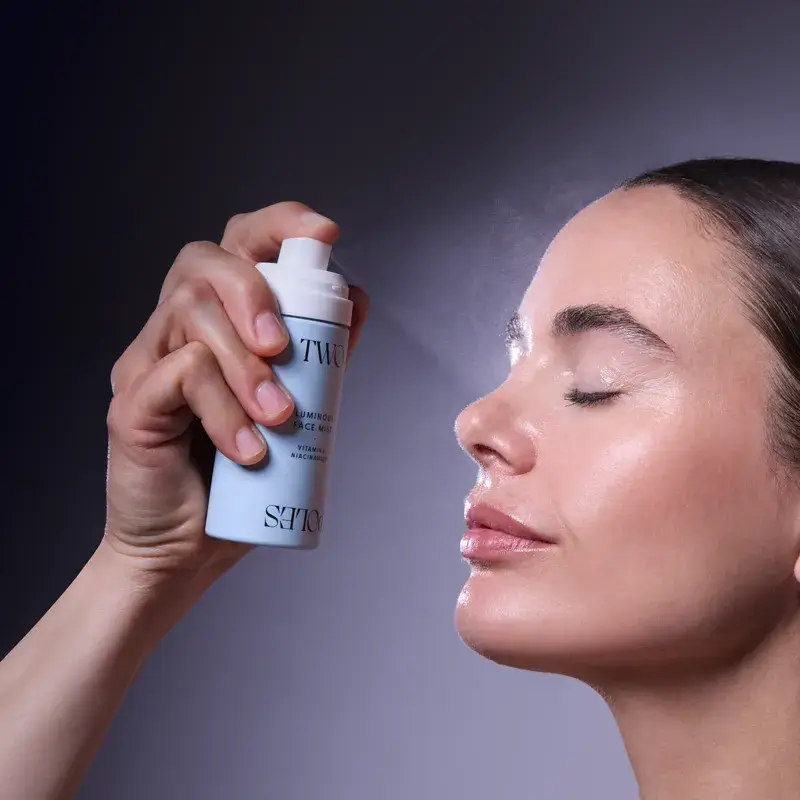 Brume lumineuse pour le visage - Image 4