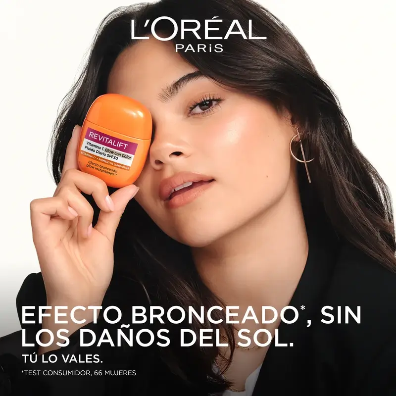L'Oréal Paris Revitalift Clinical, Vitamine C Glow With Colour Daily Fluid Spf30, 40Ml - Image 3