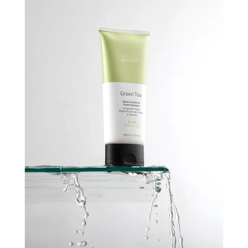 Skin Generics Crème moussante nettoyante au thé vert 20.1%. - Image 3