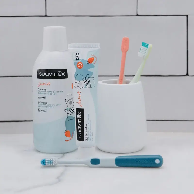 Brosse à dents pour bébés Suavinex +6 ans, bleu - Image 6