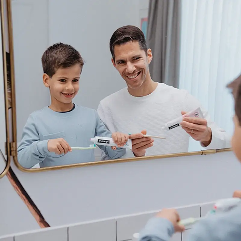 Brosse à dents pour bébés Suavinex +6 ans, verte - Image 5