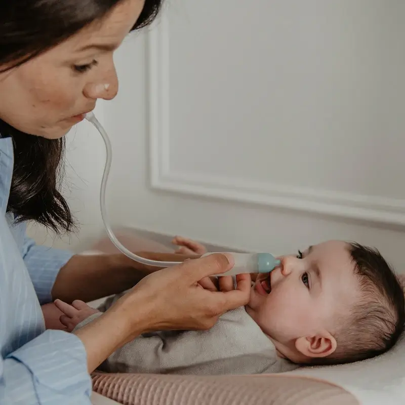 Recharges d'éponge pour aspirateur nasal Suavinex, +0 mois, 12 unités - Image 2